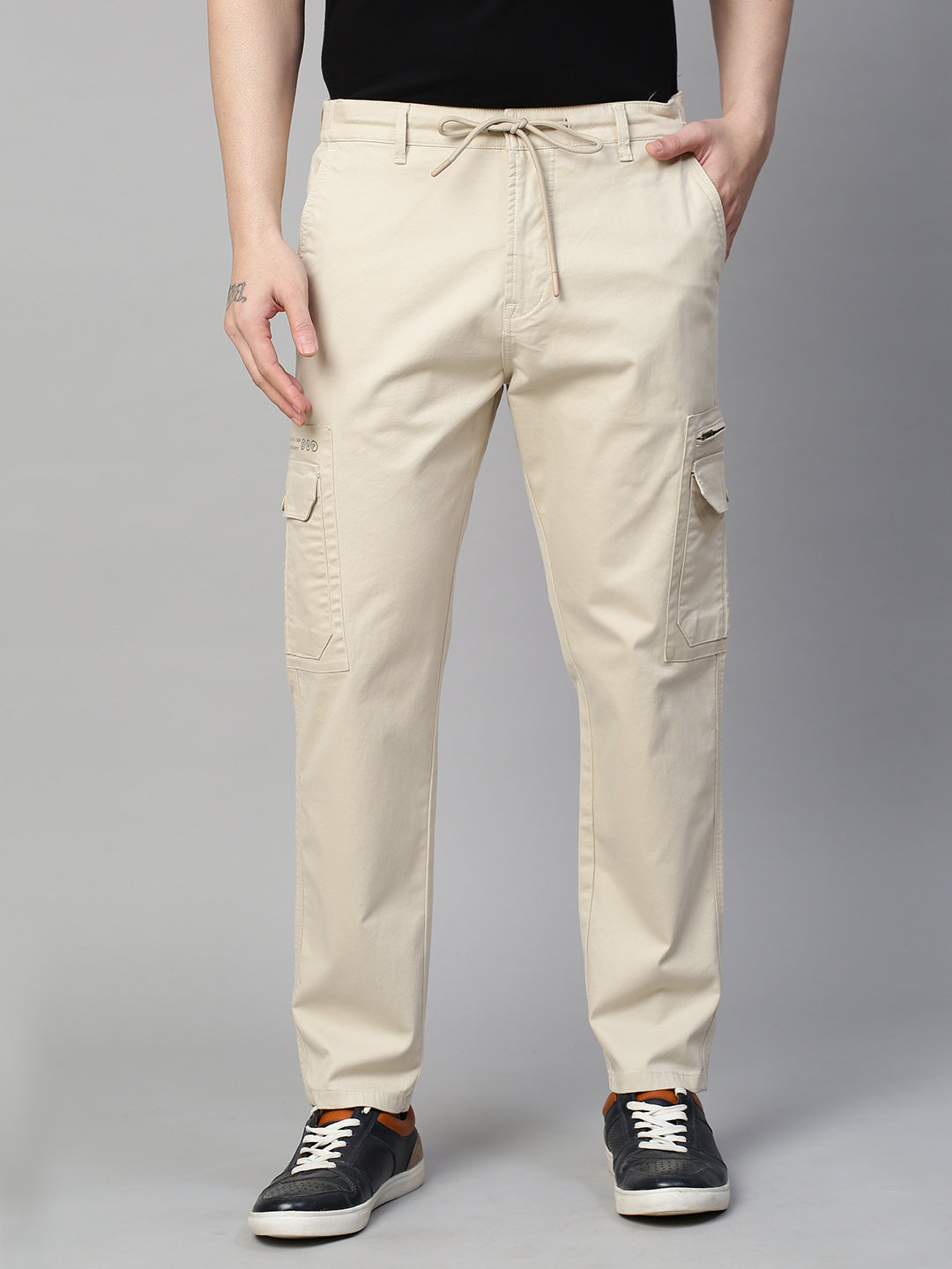 Genips Men's Cream  Cotton Stretch Bahamas Cargo Fit Solid Cargo